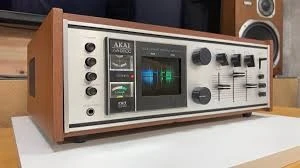 Vintage Ραδιοενισχυτής Akai AA - 8500