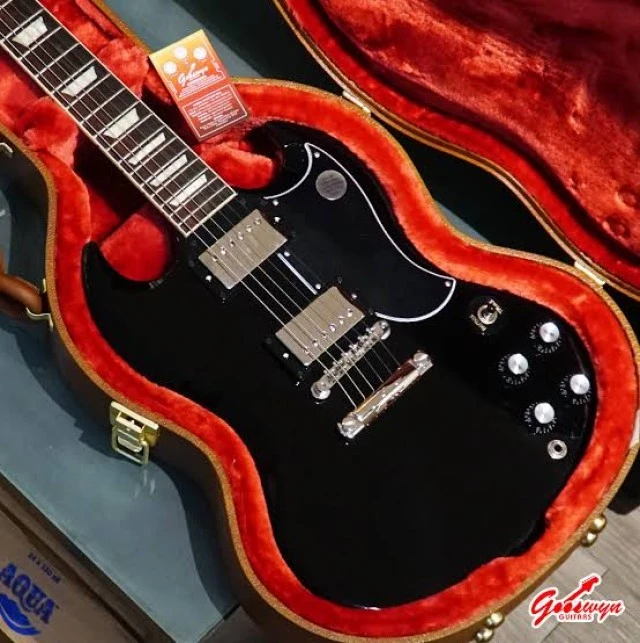 Ζητείται Gibson sg ebony