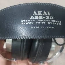 Hi - Fi  Ακουστικά   Akai   ASE - 30