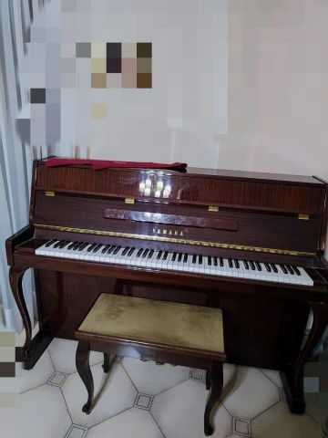 πιάνο Yamaha M 108 CP (MIJ)