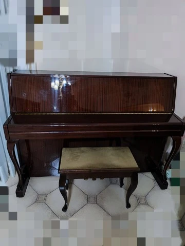 πιάνο Yamaha M 108 CP (MIJ)
