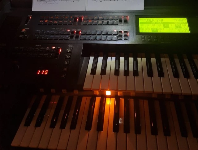 YAMAHA Electone EL-90