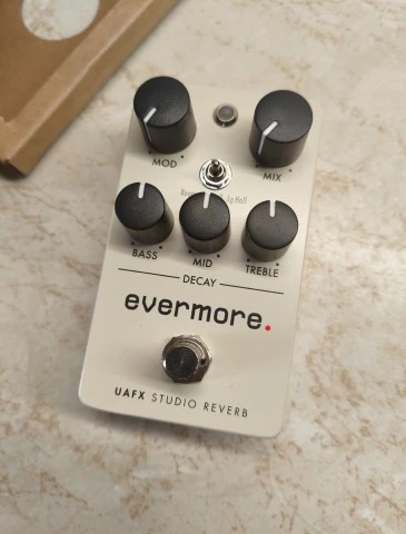 Universal Audio UAFX Evermore Studio Rev