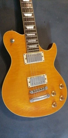 Greg Bennett Avion AV-6 Fastback (Samick