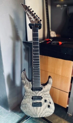 Jackson Pro Series SL7 HT Soloist 7-stri