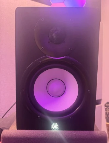 Yamaha HS7