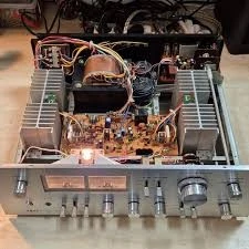Ολοκληρωμένος Ενισχυτής Akai AM - 2800