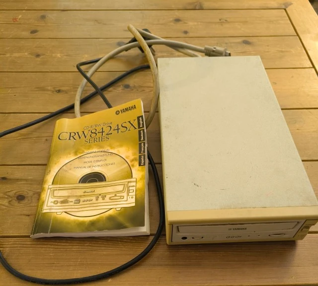 Yamaha CD recorder 