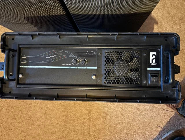 Alcons RV12 Speakers