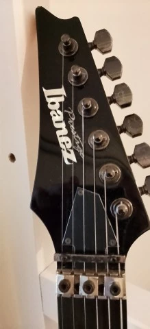 IBANEZ Prestige 