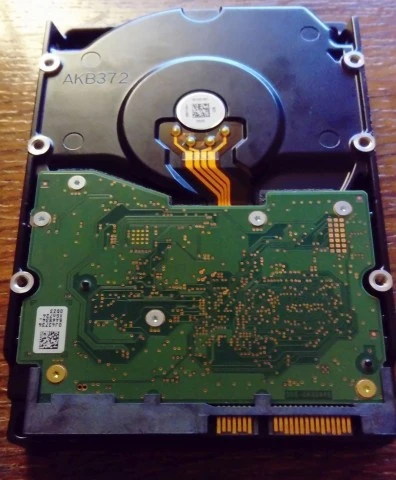 HGST σκληρός δίσκος 4 Tb χαλασμένος