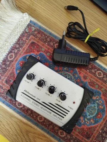 MILLENIUM HA 4 Stereo headphone amplifie