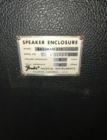 Ενισχυτης και καμπινα fender