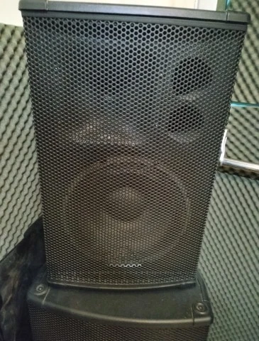 Behringer eurolive B1220+B1520 (τιμη πακ