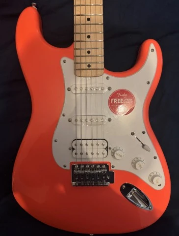 Fender Squier strat HSS TCoral + Marshal