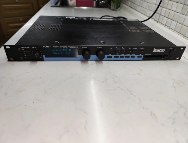 Lexicon PCM 81 - DIGITAL EFFECTS PROCESS