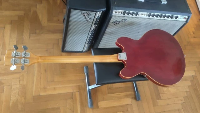 EKO Barracuda VINTAGE BASS 60's,