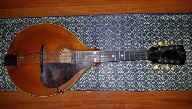 1910s Gibson Style A Mandolin