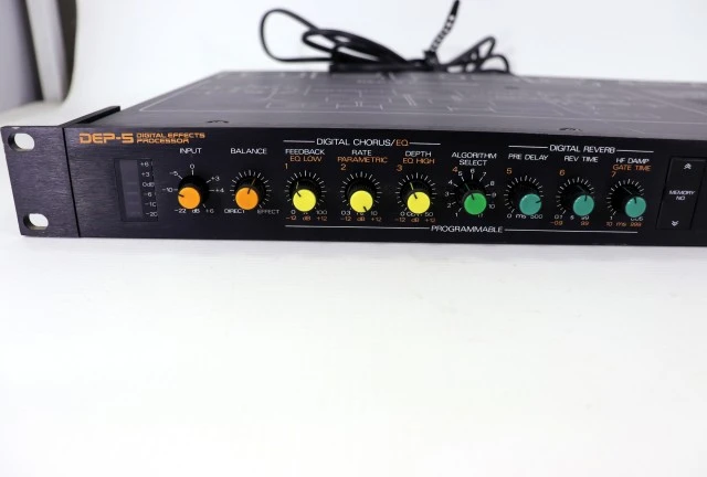 ROLAND DEP-5 Digital Effects Processor 1