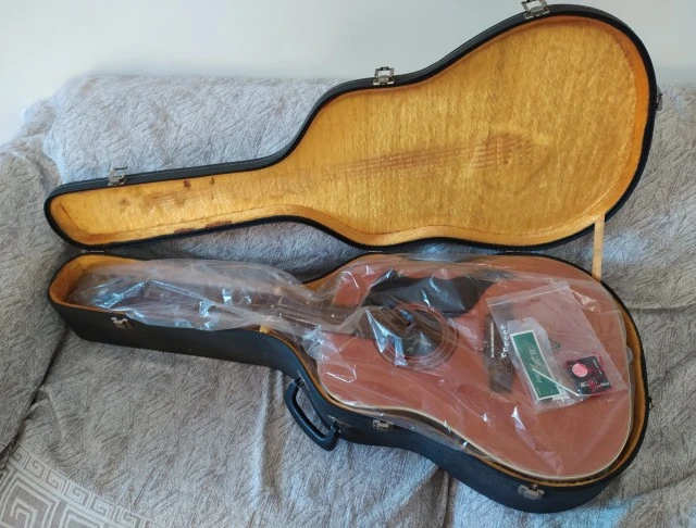 Eko Ranger 6 Acoustic Dreadnough Guitar 
