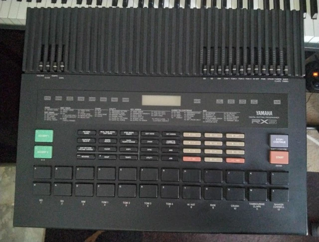 Yamaha RX5 Drum Machine 
