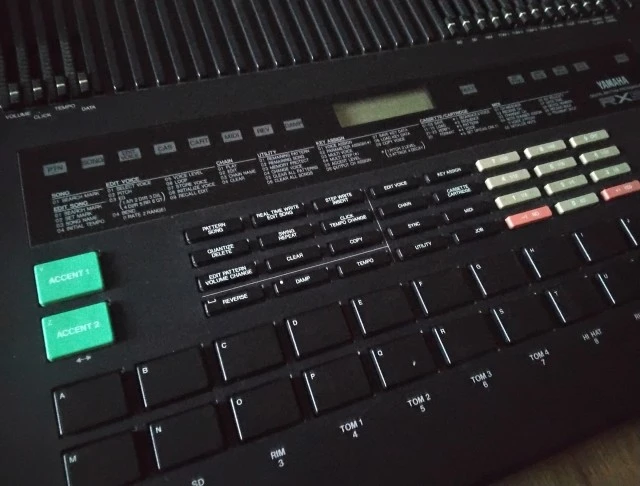 Yamaha RX5 Drum Machine 
