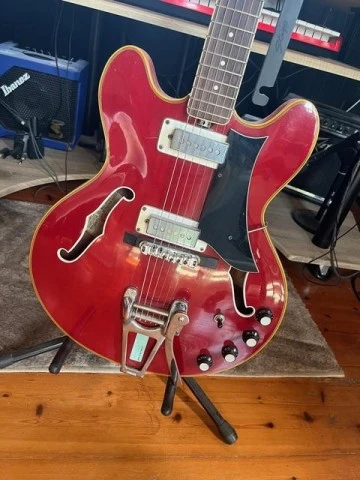 EKO Barracuda 1967 Vintage Italy RED Sem