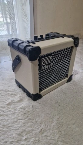 Roland micro cube 