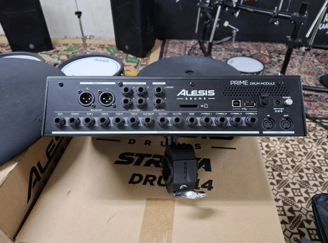 Alesis Strata Prime E-Drum kit