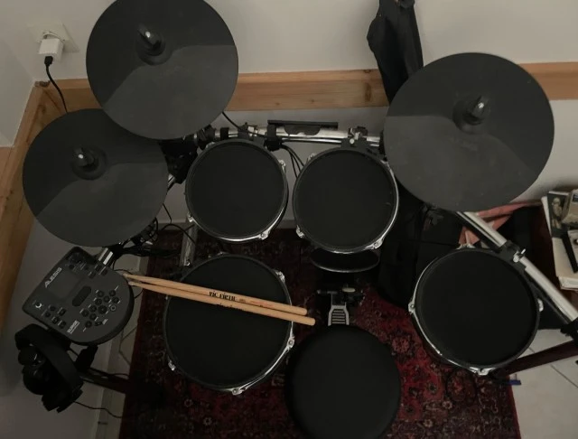 Alesis Surge Mesh Kit