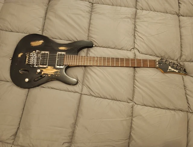 Ibanez s420 - ανταλλαγή με headless κιθάρα