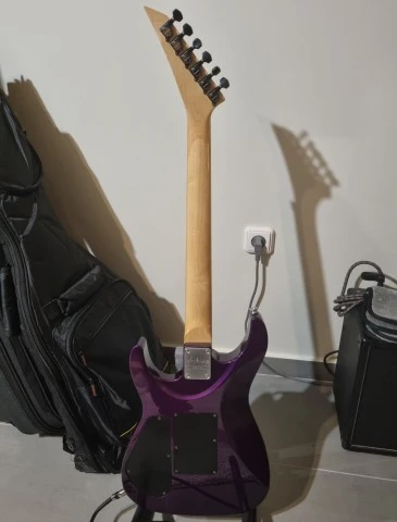 Jackson DK2 Japan, συλλεκτική και πλήρως