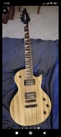 Jackson SCX Monarkh zebrawood 