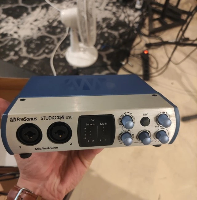 PreSonus STUDIO 2/4 USB
