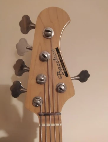 Bacchus Universe Series Jazz Bass Active