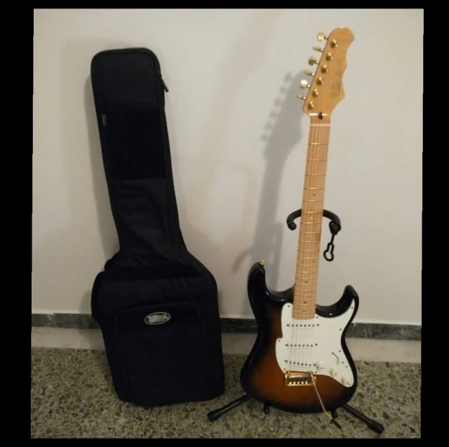 Fret-King Corona John Verity