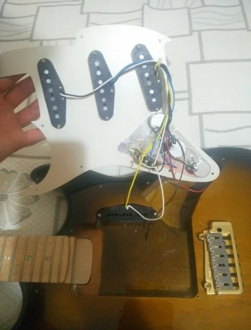 Fret-King Corona John Verity
