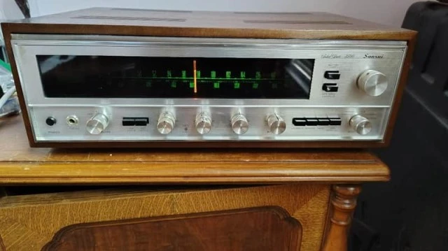 Vintage Ραδιοενισχυτής Sansui 4000 Solid