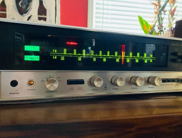Vintage Ραδιοενισχυτής Sansui 4000 Solid