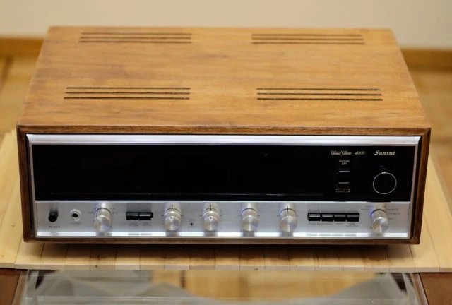Vintage Ραδιοενισχυτής Sansui 4000 Solid