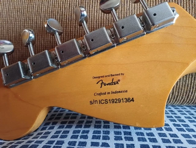Squier Jaguar Classic Vibe 70s HALON Bridge - Vibrato 