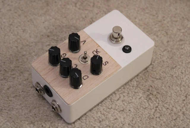 Κλώνος Fat Fuzz Factory