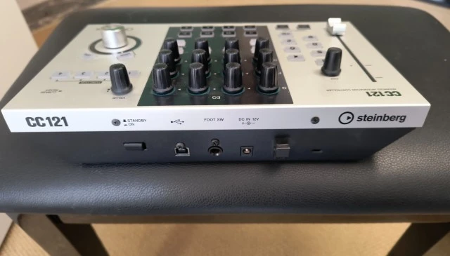Steinberg CC 121 controller