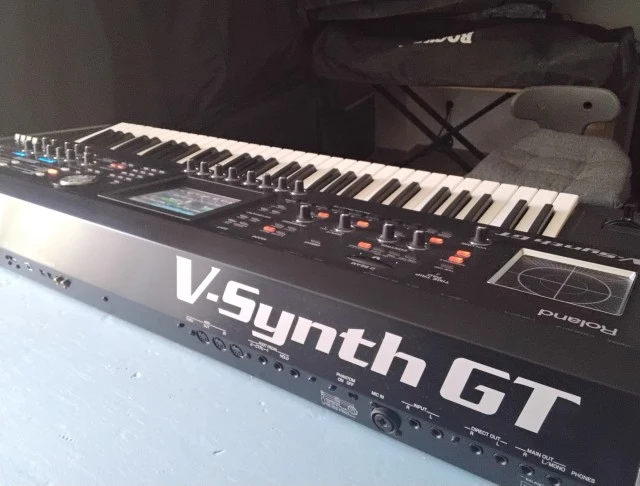 Roland V-Synth GT 