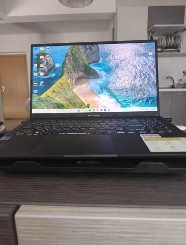 ASUS VIVO 12Th i7 -16Gb-512 ssd