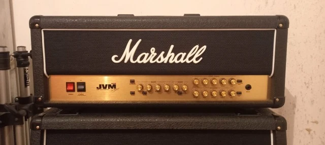 Marshall Jvm 205H + 1960A lead 4x12 cabi