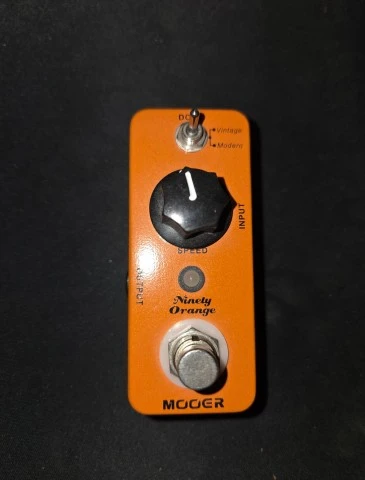 Mooer Phaser Ninety Orange