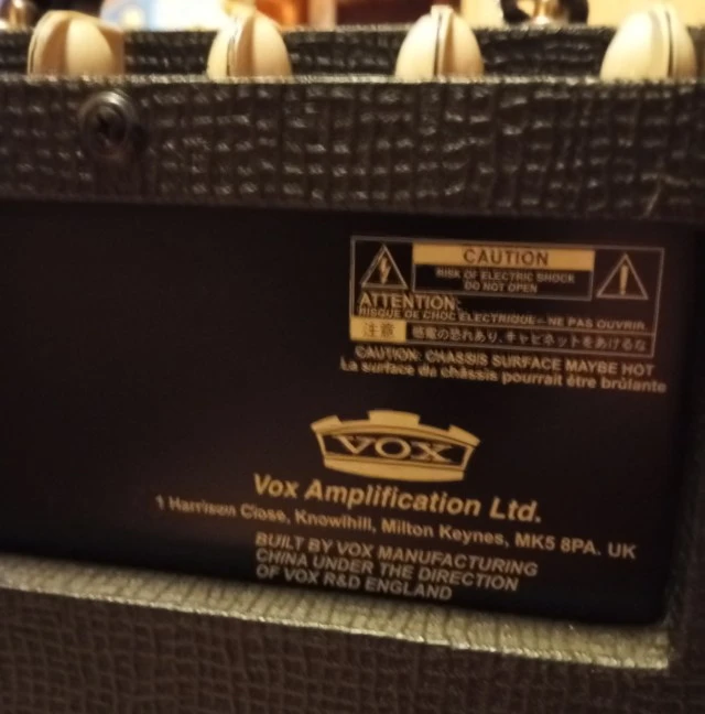 Ενισχυτής ηλ.κιθάρας με λυχνίες VOX AC10