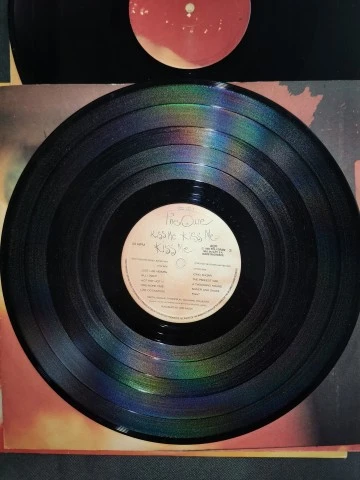 The Cure - Kiss Me, Kiss Me, Kiss Me (2L