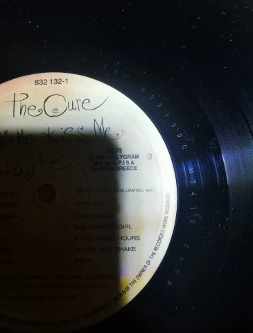 The Cure - Kiss Me, Kiss Me, Kiss Me (2L
